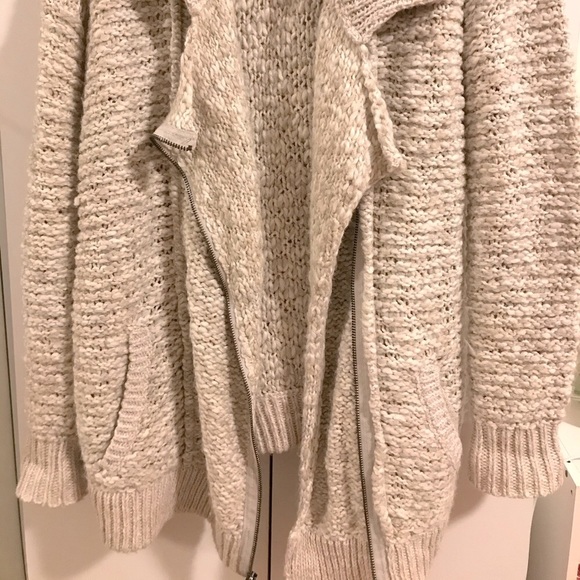 NWOT A&F Wool Blend Chunky Moto Cardigan - Picture 3 of 5